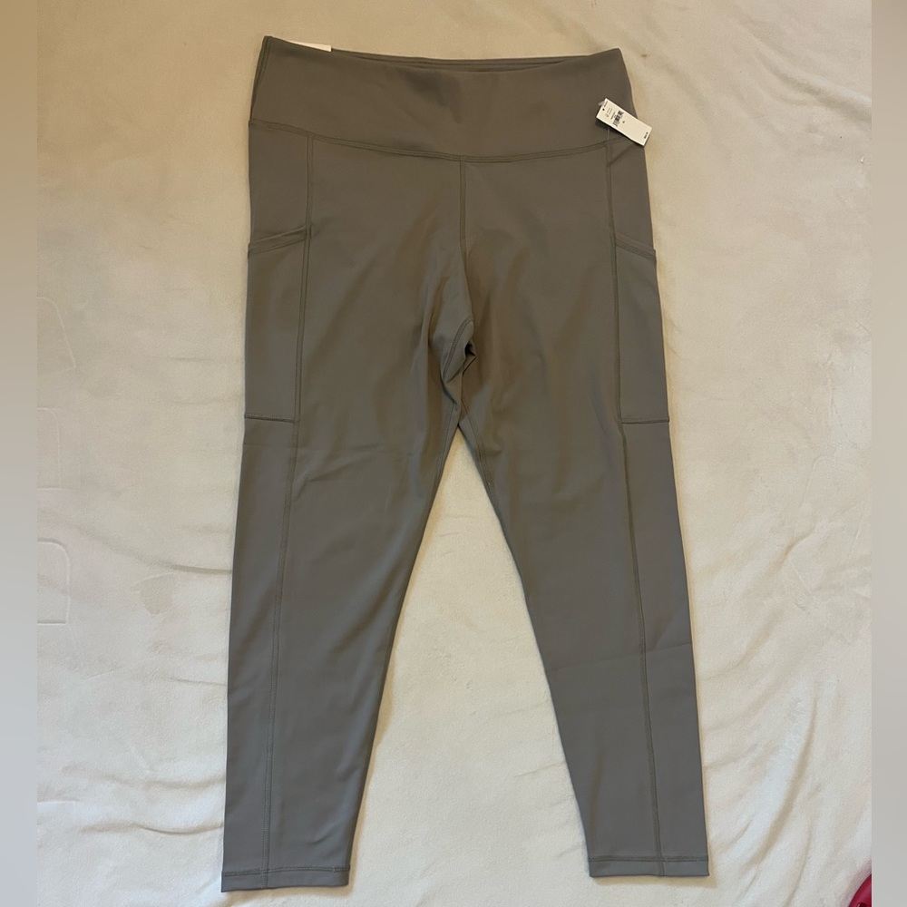 NWT Banana Republic Gray BR Standard XL Leggins
